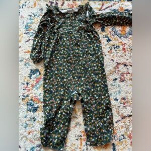 18 MO Carter’s Green Floral jumpsuit | EUC